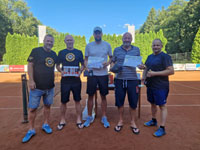 1.m�sto �t�chy zleva :  Tom� Motyka, Jakub Zoubek, Martin Holub��k