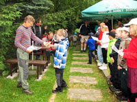 Pasov�n� tenisov� p��pravky na Kozinci