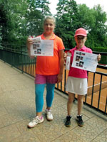 2.m�sto �ty�hra mlad�� �a�ky zleva :  Kl�ra Bystro�ov�, Nikola Hlisnikovsk�