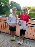 3.m�sto �ty�hra mlad�� �a�ky zleva :  Barbora �v��ov�, Lucie Farga�ov�