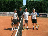 Finalist� �ty�hry zleva :  �imon Myslivec, Matou� Myslivec, Pavel Drong, Jan Drong