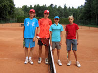 Semifinalist� �ty�hry zleva :  Patrik Pavelka, Tom� Farga�, Pavel Drong, Jan Drong