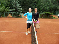 Semifinalistky dvouhry �en zleva :  Krist�na Hrabalov�, Pavla Kov��ov�