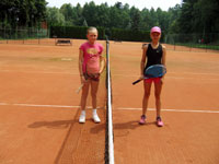 Finalistky dvouhry zleva :  Mark�ta Motykov�, Zuzanna Frankowska