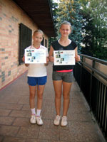 3.m�sto �ty�hra mlad�� �a�ky zleva :  Magdal�na Sli�ov�, Lucie Farga�ov�