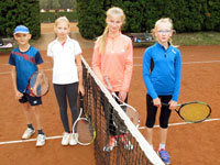 ��astn�ci ligy zleva :  Jan Hor��ek, Magdal�na Sli�ov�, Barbora �v��ov�, Tereza Twardzikov�