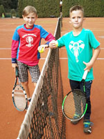 Chlapci p�ed utk�n�m zleva :  Jan Wawreczka, Filip Jane�ek