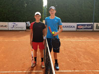 Semifinalist dvouhry zleva :  Denis Krakovsk, Vtek Raka