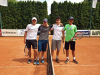 Semifinalist tyhry zleva :  Adam Jadamus, Vtek Raka, Maty Sochor, Maty Lanko