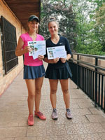 2.m�sto �ty�hra �eny zleva :  Petra Hor�kov�, Gabriela Hrubanov�