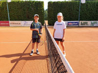 Semifinalist� zleva :  Filip Jane�ek, Karol�na Konderlov�