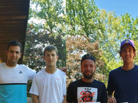 Semifinalist� �ty�hra mu�i zleva :  Juraj Mas�r, Tom� Vanko, Mat�j Krac�k, David Kova��k