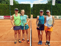 Finalistky �ty�hra �eny zleva :  Nikola Tomanov�, Karol�na Kub��ov�, Gabriela Hor��kov�, Kate�ina Mandel�kov�