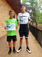 2.m�sto �ty�hra star�� ��ci zleva :  Tom� Gvuzd, Viktor K��a