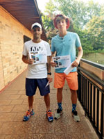 3.m�sto �ty�hra mu�i zleva :  Rudolf ��udl�k, Ond�ej Hor�k