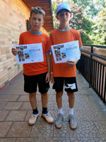 3.m�sto �ty�hra star�� ��ci zleva :  David Smol�k, Tom� Ka�p�rek