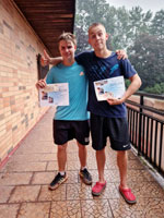 3.m�sto �ty�hra mu�i zleva :  Tom� David, Michal Glocman