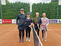 Finalistky �ty�hry zleva :  Nikola Tomanov�, Krist�na Hrabalov�, Nella Chiara Ondrou�kov�, Krist�na Dama�kov�