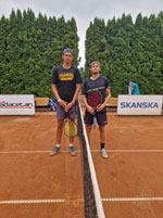 Finalist� dvouhry mu�� zleva :  �imon Mali�, Patrik Oplu�til