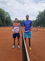 Semifinalist� dvouhry mu�� zleva :  Patrik Oplu�til, David Kova��k