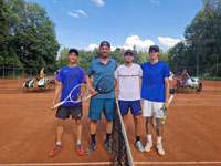 Semifinalist� �ty�hry mu�� zleva :  Luk� Pietrosz, Luk� Pietrosz, Patrik Oplu�til, Alan Hudson Baxter