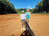 Semifinalistky dvouhry zleva :  Nat�lie Gabzdylov�, Kate�ina Landov�