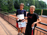 Semifinalist� dvouhry star��ch ��k� zleva :  Marek �t�rba, Michal Farga�