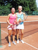 Semifinalisté dvouhry žen zleva : Kristýna Horáková, Veronika Raimrová