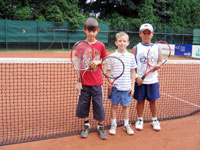 V�ichni ��astn�ci zleva :  Jan Bujok, Ond�ej Ch��a, David Cao Xuan Hoang