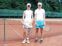 Semifinalistky dvouhry žen zleva : Martina Gerlová, Kateřina Sisková