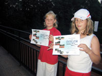 3. m�sto �ty�hra d�vky :  Barbora Mr�zkov�, Dominika Purzitidisov�