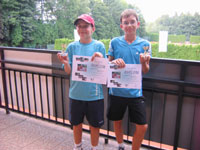 1.m�sto �ty�hra mlad�� ��ci zleva :  Daniel O�ana, Dominik Havel