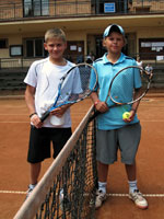 Finalist� dvouhry zleva :  Adam Jadamus, �imon Mali�