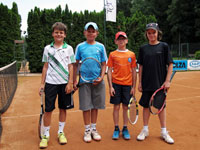 Finalist� �ty�hry hoch� zleva :  Jan Kus, �imon Mali�, �t�p�n Kaleta, Matou� Myslivec