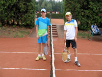 Semifinalist� dvouhry ��k� zleva :  Martin Mat�sek, Jan Drong