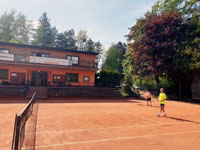 Pohled na budovu z centru