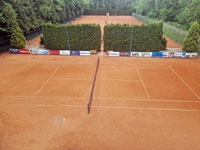 Pohled na areál z balkónu