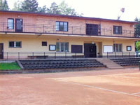 Pohled na budovu zepedu