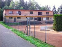 Pohled na budovu tenisu