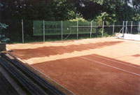 Plachty na centrlnm dvorci s logem esk spoitelny