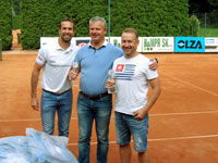 2.msto zleva :  Petr Klus, Jindich Szkandera