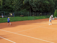 Zbry z utkn zleva :  Maty Golec, Ema Golcov