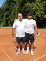 astnci turnaje zleva :  Roman Huka, Radek Jva