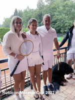 Celebrity turnaje zleva :  Zuzana Zlochov, Michaela Honov, Milan Rusz