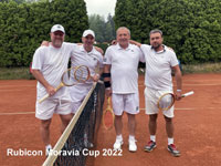 astnci turnaje zleva :  Petr Zoubek, Zdenk Noga, Petr Kimer, Petr Bukva