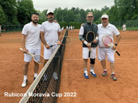 astnci turnaje zleva :  Robert Kauki, Radek Jva, Vladislav Varmua, Zbygniew Bajusz