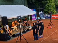 Veern koncert :  Legendy se vrac